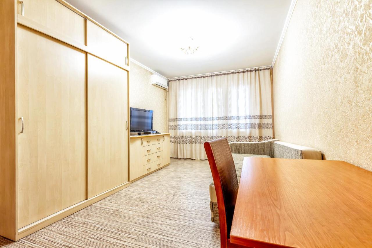 411 Lighthouse Apartments Arbat - Traveler'S Choice Almaty Exterior photo